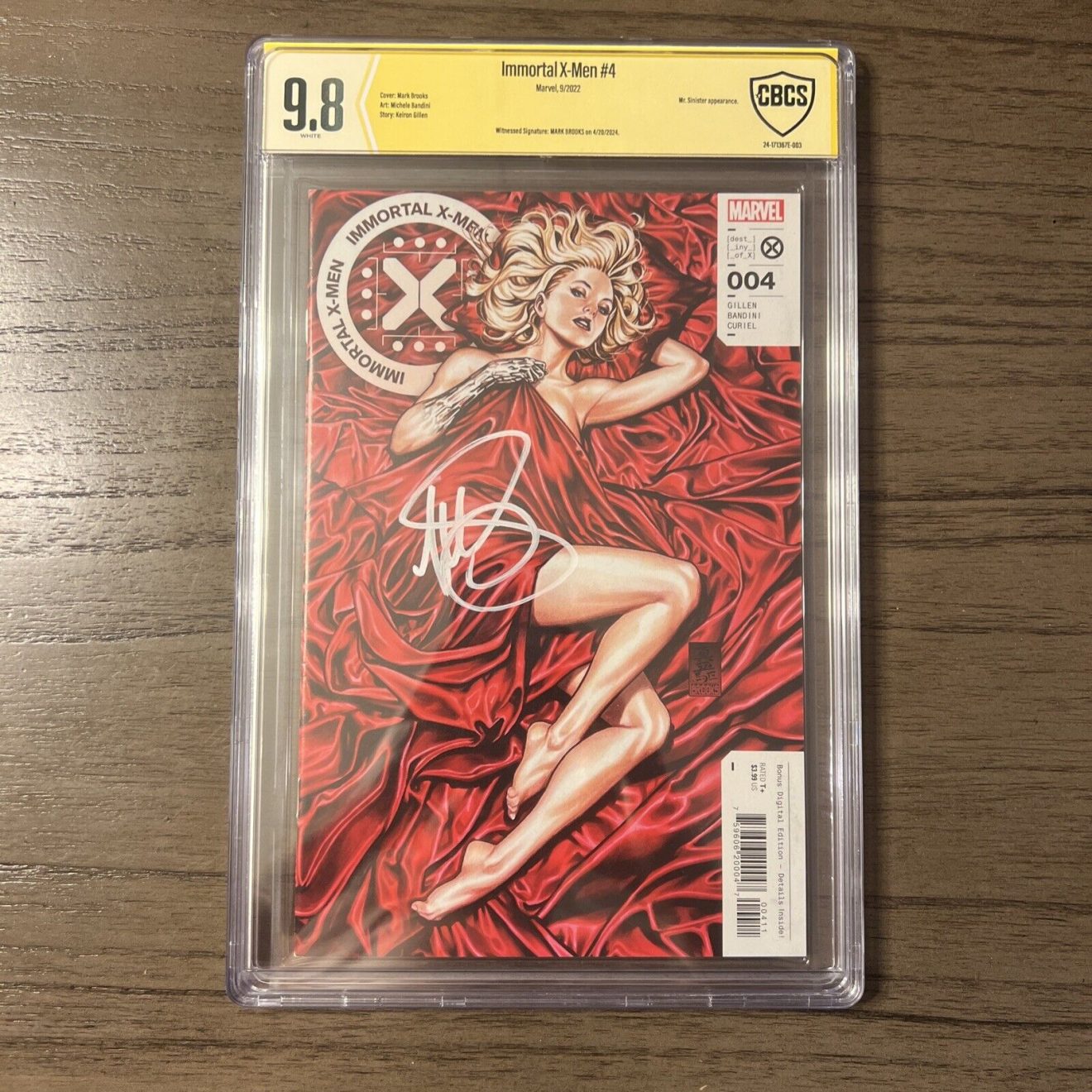 Immortal X-Men #4 CGC 9.8 SS (2022) - Signed Mark Brooks - Virgin A - Emma Frost