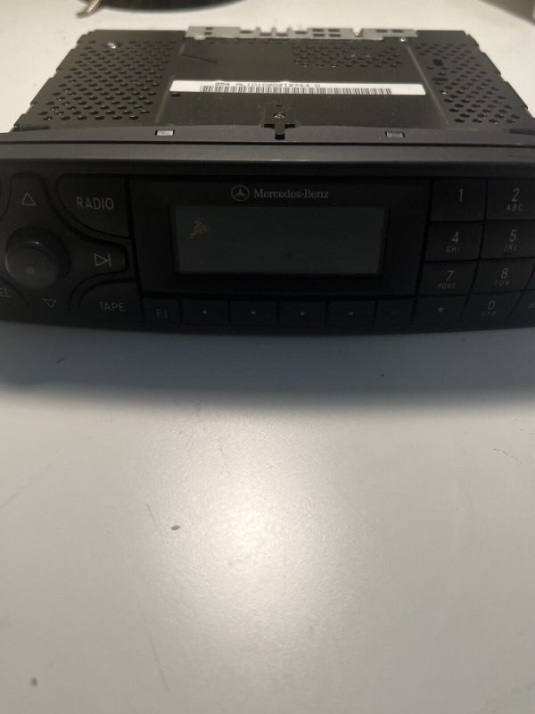 2002-2004 Mercedes-benz C230 C240 C320 C32 radio CD tape telephone control head