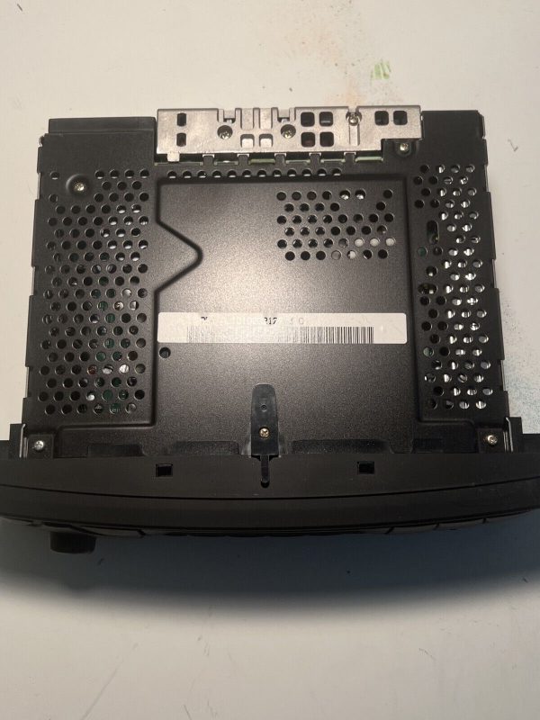 2002-2004 Mercedes-benz C230 C240 C320 C32 radio CD tape telephone control head