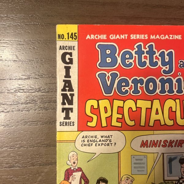 ARCHIE GIANT SERIES #145 RARE MINISKIRT COVER BETTY AND VERONICA FN+ 6.5