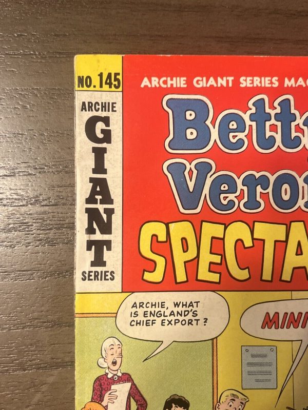 ARCHIE GIANT SERIES #145 RARE MINISKIRT COVER BETTY AND VERONICA FN+ 6.5