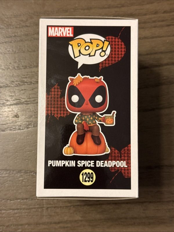 FUNKO POP MARVEL SEASON PUMPKIN SPICE DEADPOOL # 1299 EXCLUSIVE GAMESTOP