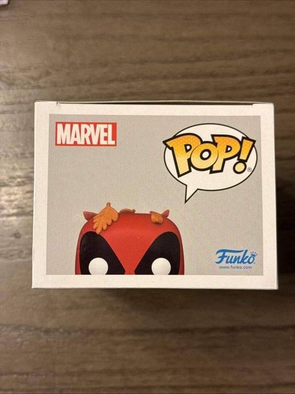 FUNKO POP MARVEL SEASON PUMPKIN SPICE DEADPOOL # 1299 EXCLUSIVE GAMESTOP