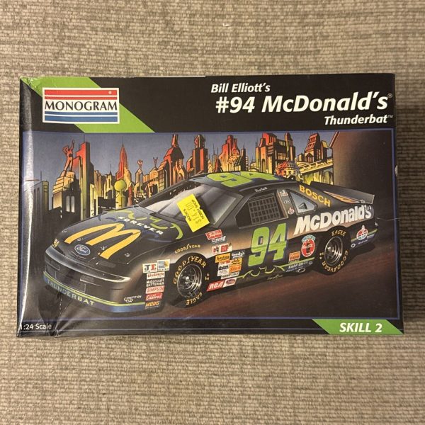 Monogram Bill Elliott's 94 McDonald's Thunderbat 1:24 Model Kit 1995 Batman