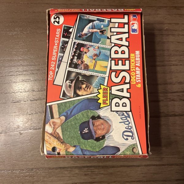 Lot of 22 Fleer 1981 Baseball Logo Sticker and Stamp Album Unused No Stickers