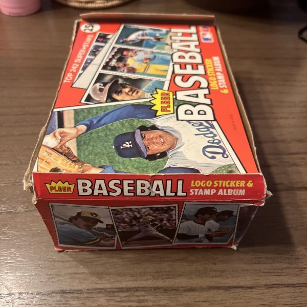Lot of 22 Fleer 1981 Baseball Logo Sticker and Stamp Album Unused No Stickers