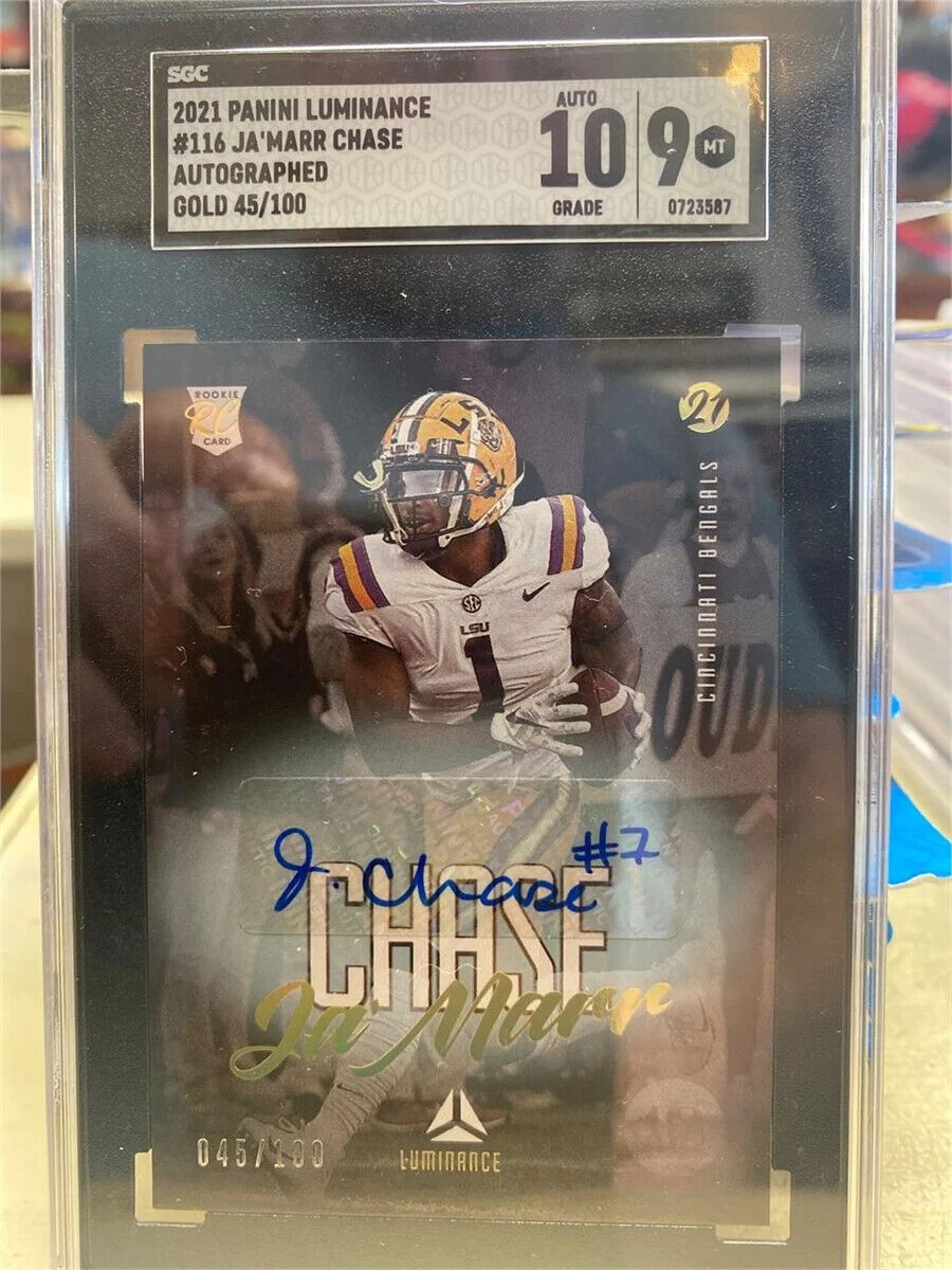 2021 Luminance Ja'Marr Chase Autographed Gold Rookie #116 /100 SGC Auto 10 | 9