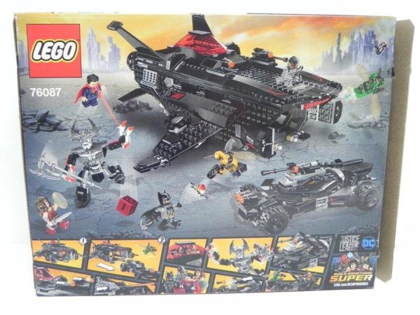 LEGO DC Comics Super Heroes: Flying Fox: Batmobile Airlift Attack 76087 BUILT!