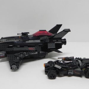 LEGO DC Comics Super Heroes: Flying Fox: Batmobile Airlift Attack 76087 BUILT!