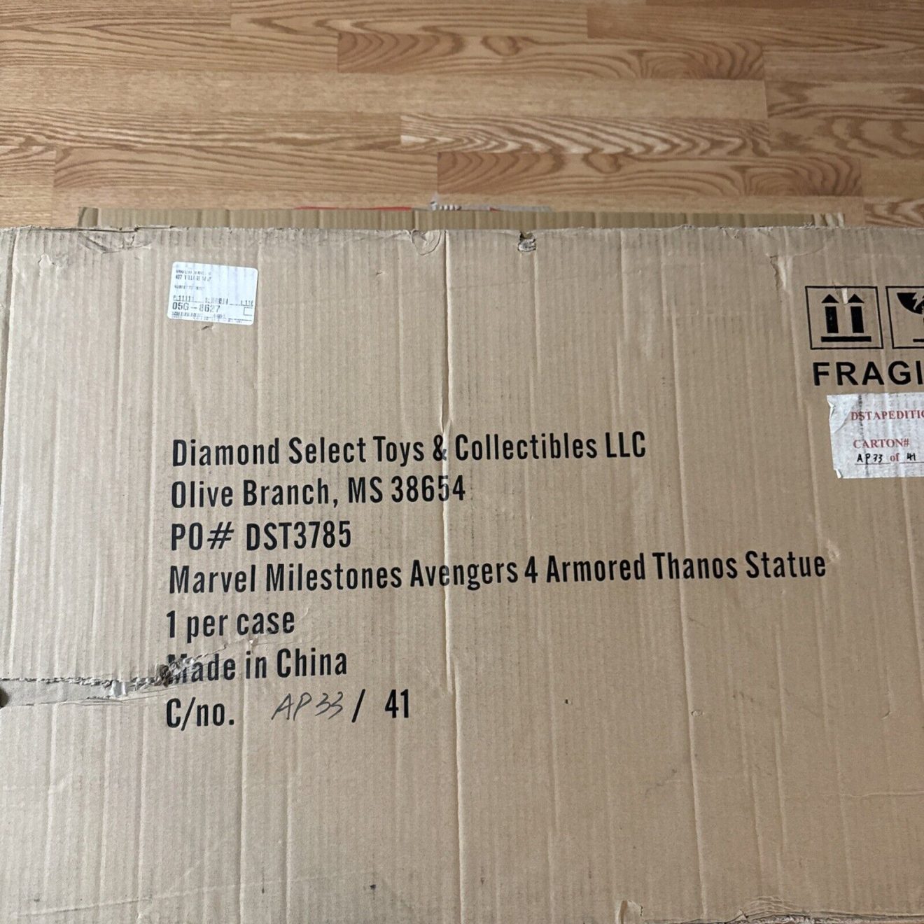 MARVEL Milestones The Avengers Thanos Limited Edition Figure Diamond Select