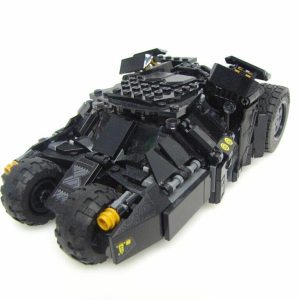 LEGO DC Batman Tumbler Scarecrow Showdown 76239 Set- Fully Built W/ Original Box