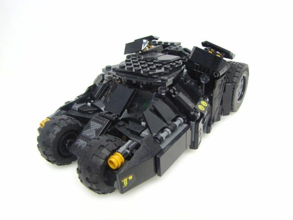 LEGO DC Batman Tumbler Scarecrow Showdown 76239 Set- Fully Built W/ Original Box