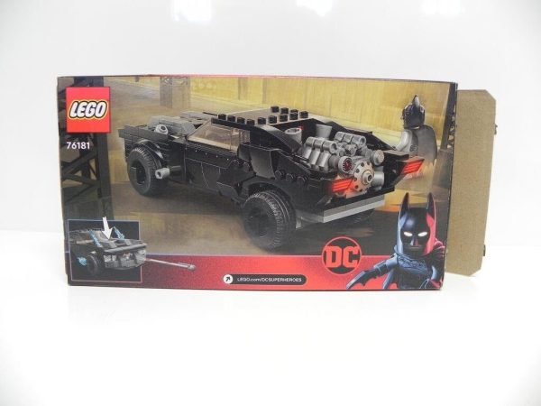 LEGO DC Comics Super Heroes: Batmobile: The Penguin Chase (76181) Fully Built