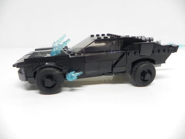 LEGO DC Comics Super Heroes: Batmobile: The Penguin Chase (76181) Fully Built