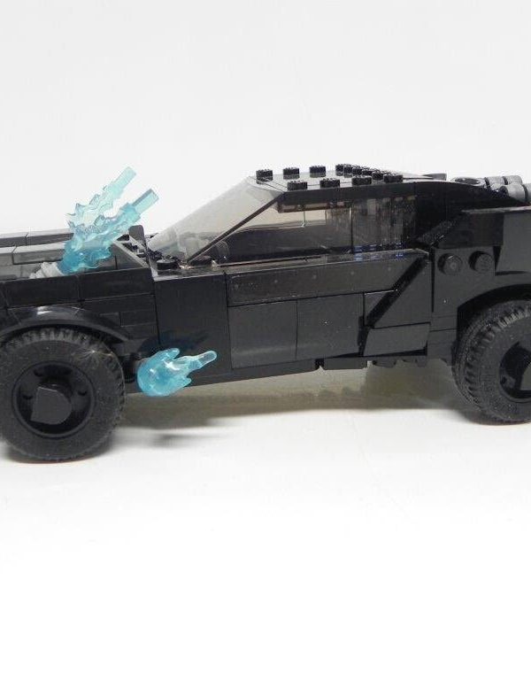 LEGO DC Comics Super Heroes: Batmobile: The Penguin Chase (76181) Fully Built