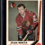 1969-70 STAN MIKITA #76 OPC Chicago Blackhawks HALL OF FAME Star NHL Hockey Card