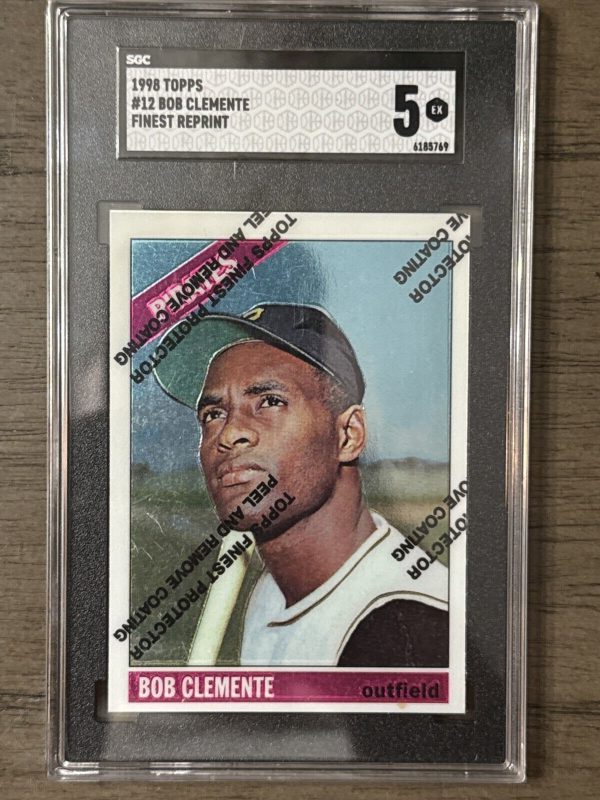 1998 Topps #12 Roberto Clemente Commemorative Reprints Finest SGC 5