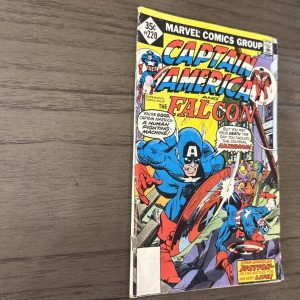 Captain America vol.1 #220 1978 Marvel Comic Book