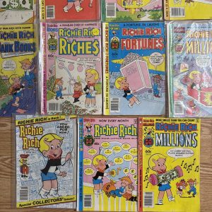 Richie Rich Vintage Comic Book Lot Of 19 VF/EX