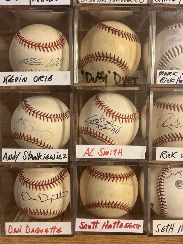 Huge Lot 100 Signed Official Baseballs Rawlings MLB Hall Of Fame World Series