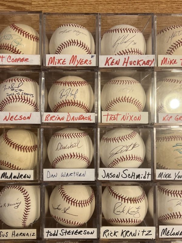 Huge Lot 100 Signed Official Baseballs Rawlings MLB Hall Of Fame World Series