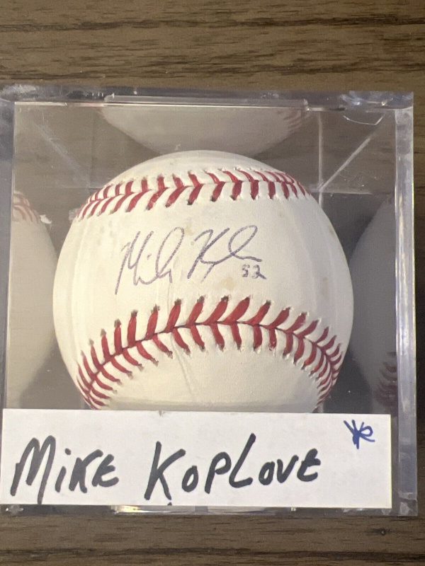 Mike Koplove #52 WORLD SERIES ARIZONA DIAMONDBACKS Autographed baseball