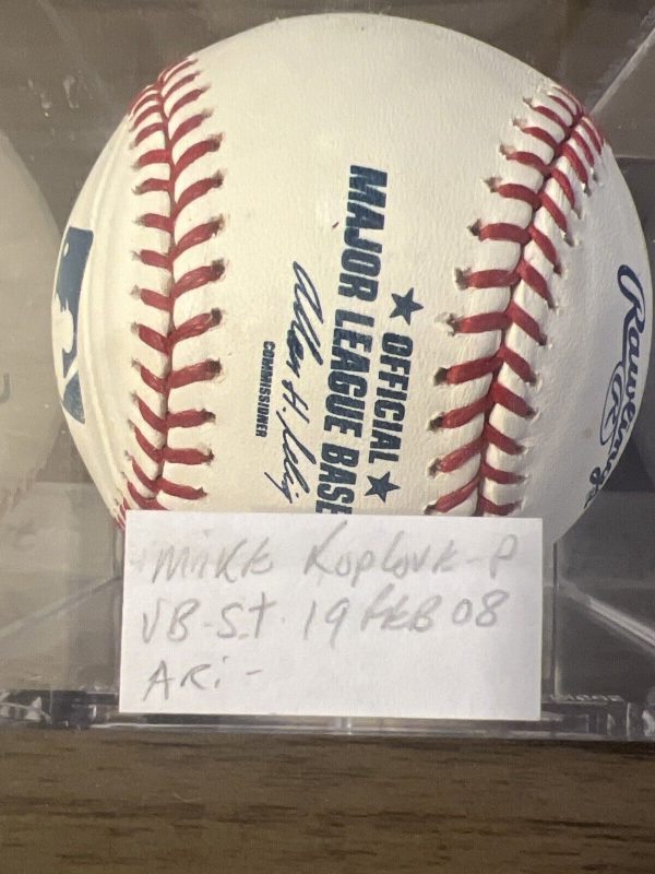 Mike Koplove #52 WORLD SERIES ARIZONA DIAMONDBACKS Autographed baseball