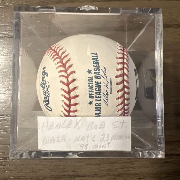 BOB HENLEY SIGNED AUTOGRAPHED OFFICIAL MLB BASEBALL! Expos, Nationals CLEAN