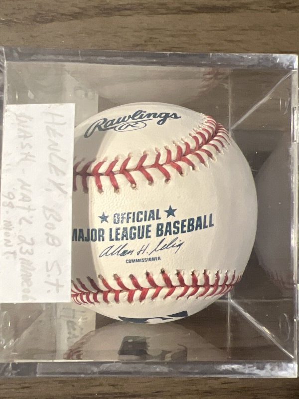 BOB HENLEY SIGNED AUTOGRAPHED OFFICIAL MLB BASEBALL! Expos, Nationals CLEAN