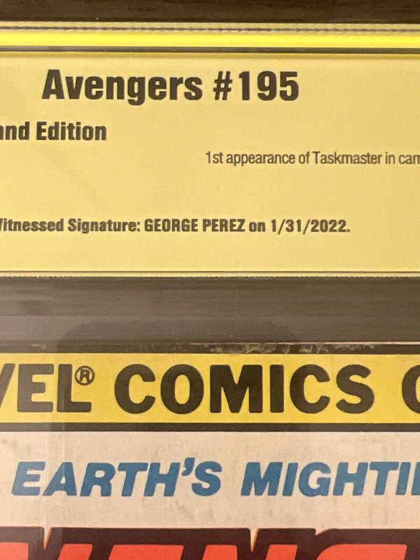 AVENGERS #195 CBCS 4.5 Signed George Perez. 1ST TASKMASTER IN CAMEO NEWSSTAND