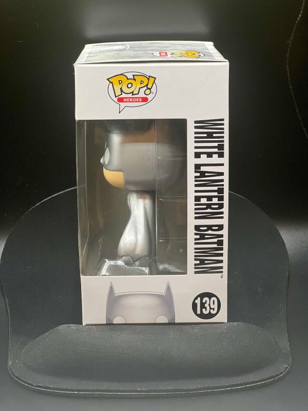 Funko Pop! DC Super Heroes White Lantern Batman #139 2016 NYCC