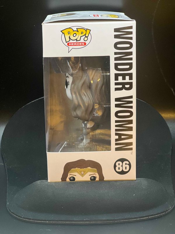 Funko Pop! Vinyl: DC Universe - Wonder Woman #86