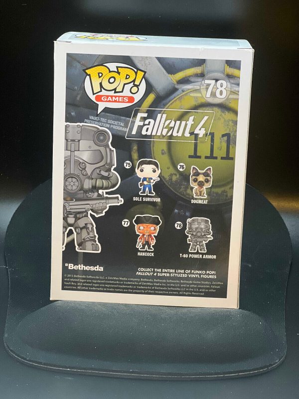 Funko Pop! Vinyl: Fallout - T-60 Power Armor - Hot Topic Exclusive w/Protector