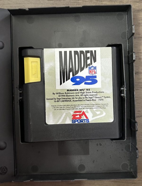 Madden NFL 95 for Sega Genesis Complete In Box! Fast Shipping