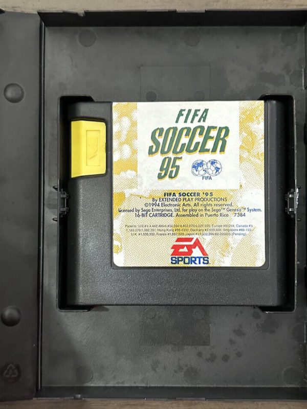 FIFA 95 Sega Genesis Complete w/ Manual CIB Ships Fast