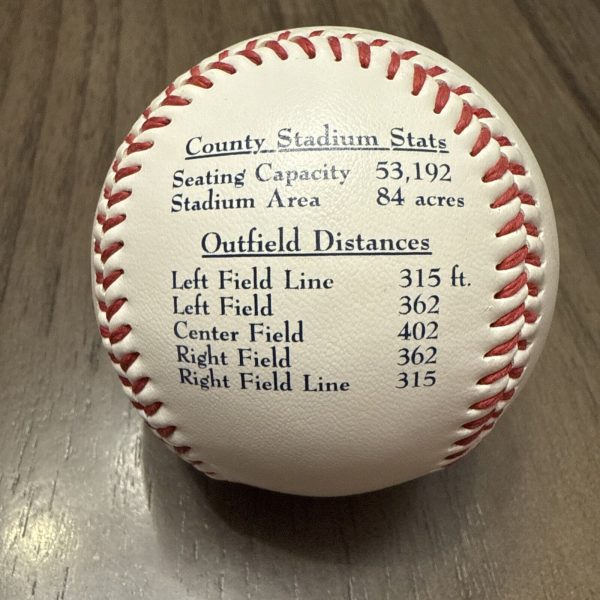 Milwaukee County Stadium Commemorative Rawlings Baseball 1953-1999 NICE!
