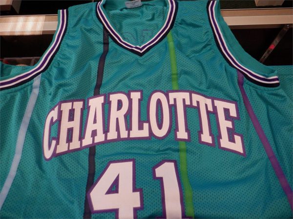 Glen Rice Autographed/Signed Jersey Beckett COA Charlotte Hornets