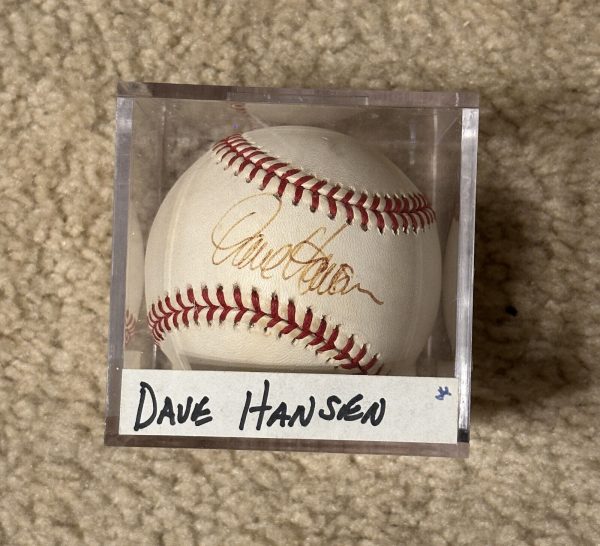 Dave Hansen Signed Baseball MLB