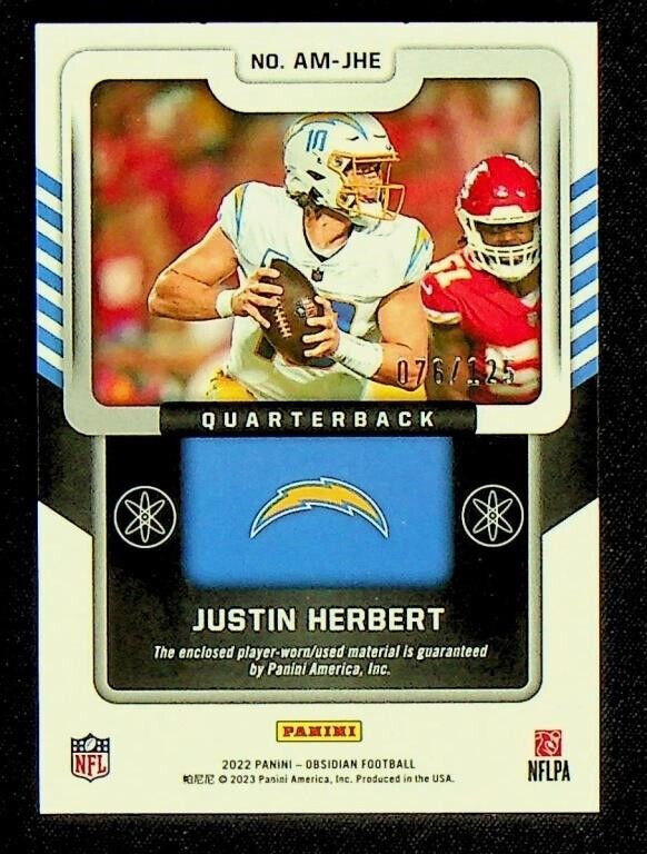 JUSTIN HERBERT 2022 PANINI OBSIDIAN ATOMIC MATERIAL PATCH #AM-JHE /125 Chargers