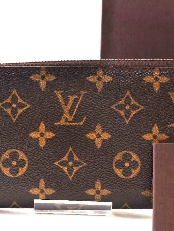 Louis Vuitton Monogram Long Wallet Leather Zip Used with Box