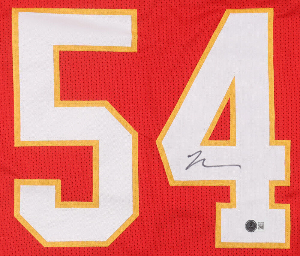 Leo Chenal Signed Kansas City Chiefs Jersey BECKETT 2022 3rd Round Draft Pk LB