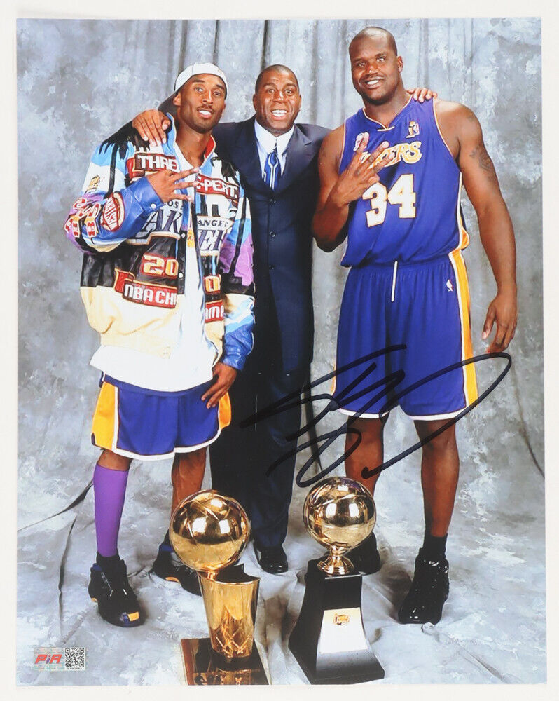Shaquille O'Neal Signed Lakers 11x14 Autographed Photo with Kobe & Magic (PIA)