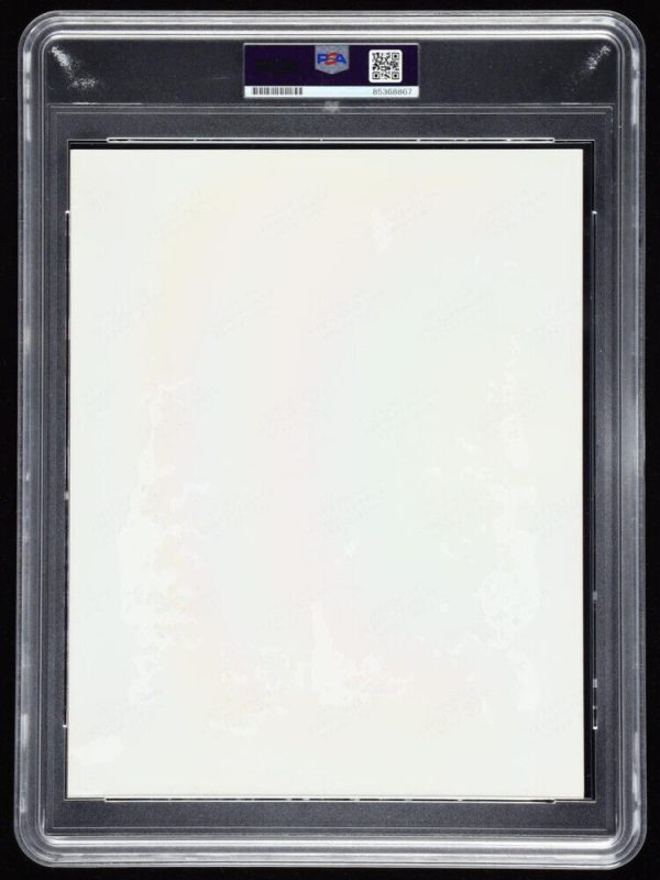 Beautiful MICKEY MANTLE Autograph AUTO 8x10 Signed SLABBED Photo PSA/DNA PSA 10