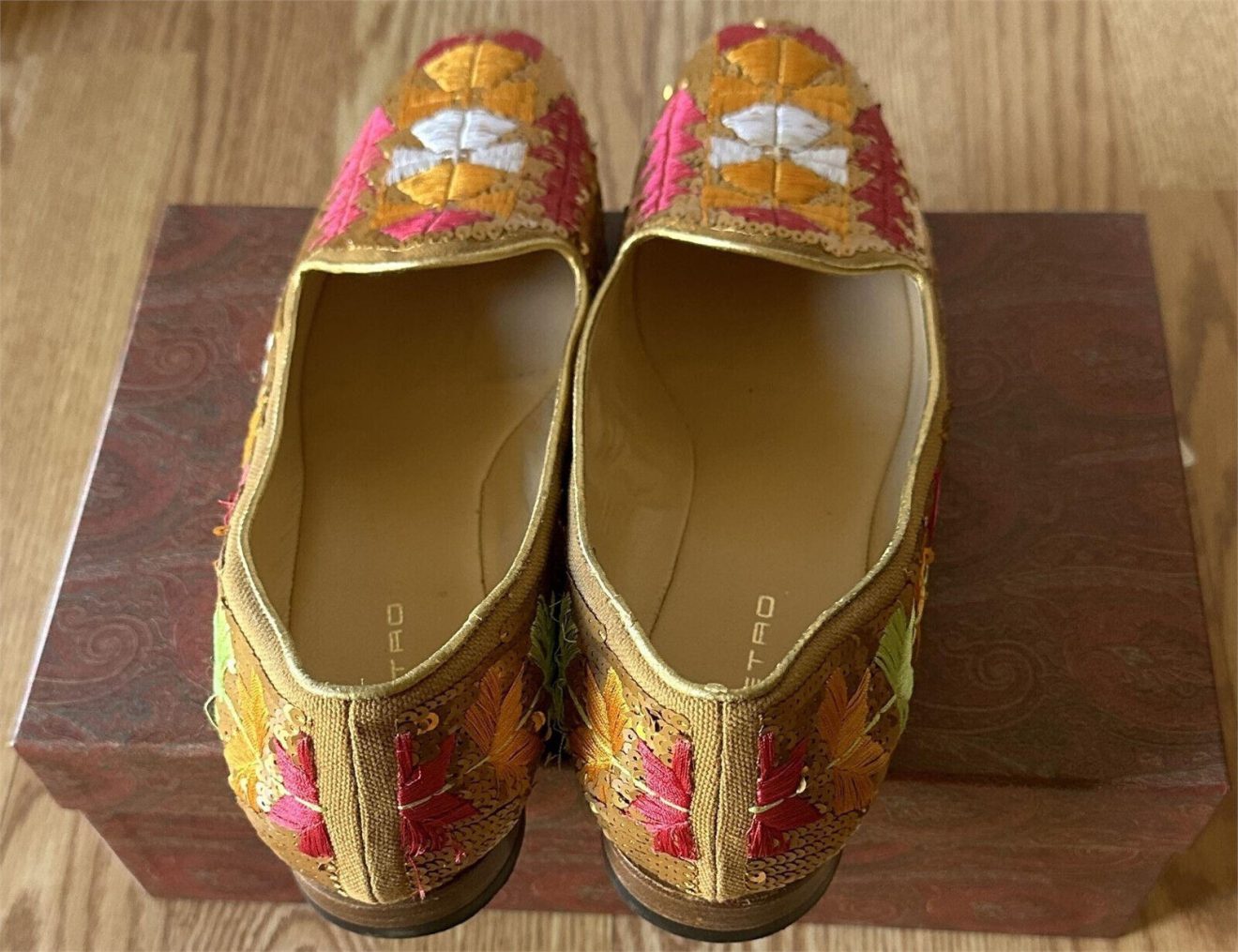 ETRO VERO CUOIO LOAFER FLAT SHOES SIZE 40 WITH BOX
