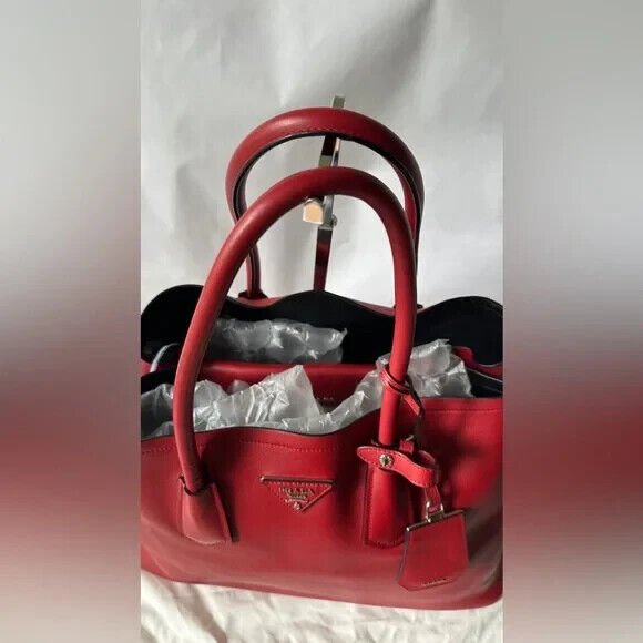 PRADA Re Edition 1995 Leather Red Bag