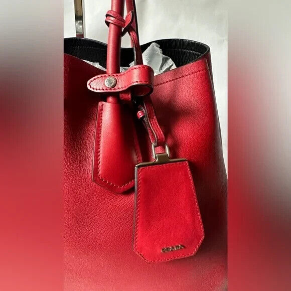 PRADA Re Edition 1995 Leather Red Bag