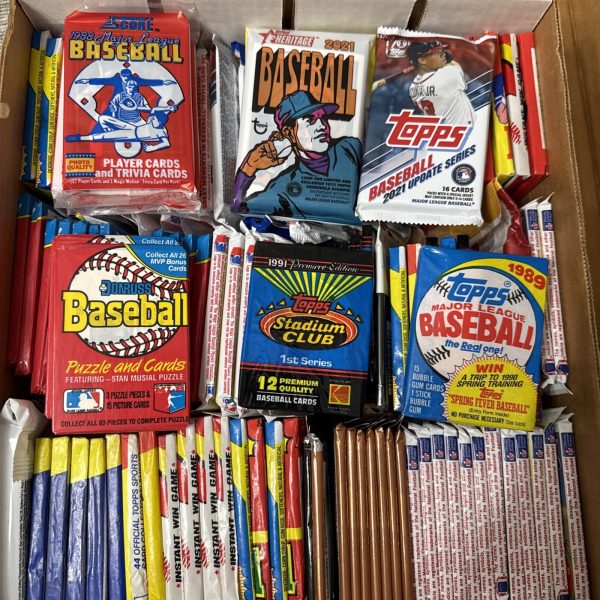 HUGE Lot of 100 Unopened Wax & Foil Packs Baseball NFL Hockey 1980s To Present