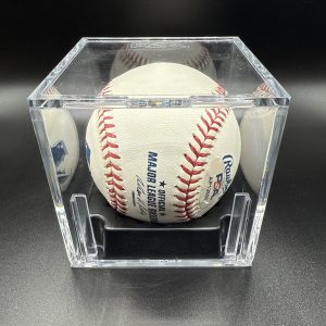 HIDEKI MATSUI AUTOGRAPHED MLB BASEBALL YANKEES PSA AUTHETICATION