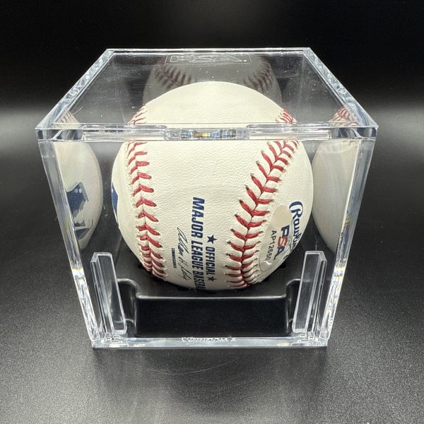 HIDEKI MATSUI AUTOGRAPHED MLB BASEBALL YANKEES PSA AUTHETICATION