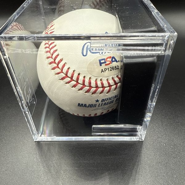 Johnny Damon Autographed SIGNED ROMLB Baseball Ball MLB Authentic Yankees PSA